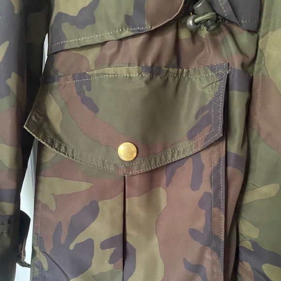 Perfect rain jacket in camo - Picture 3 of 4